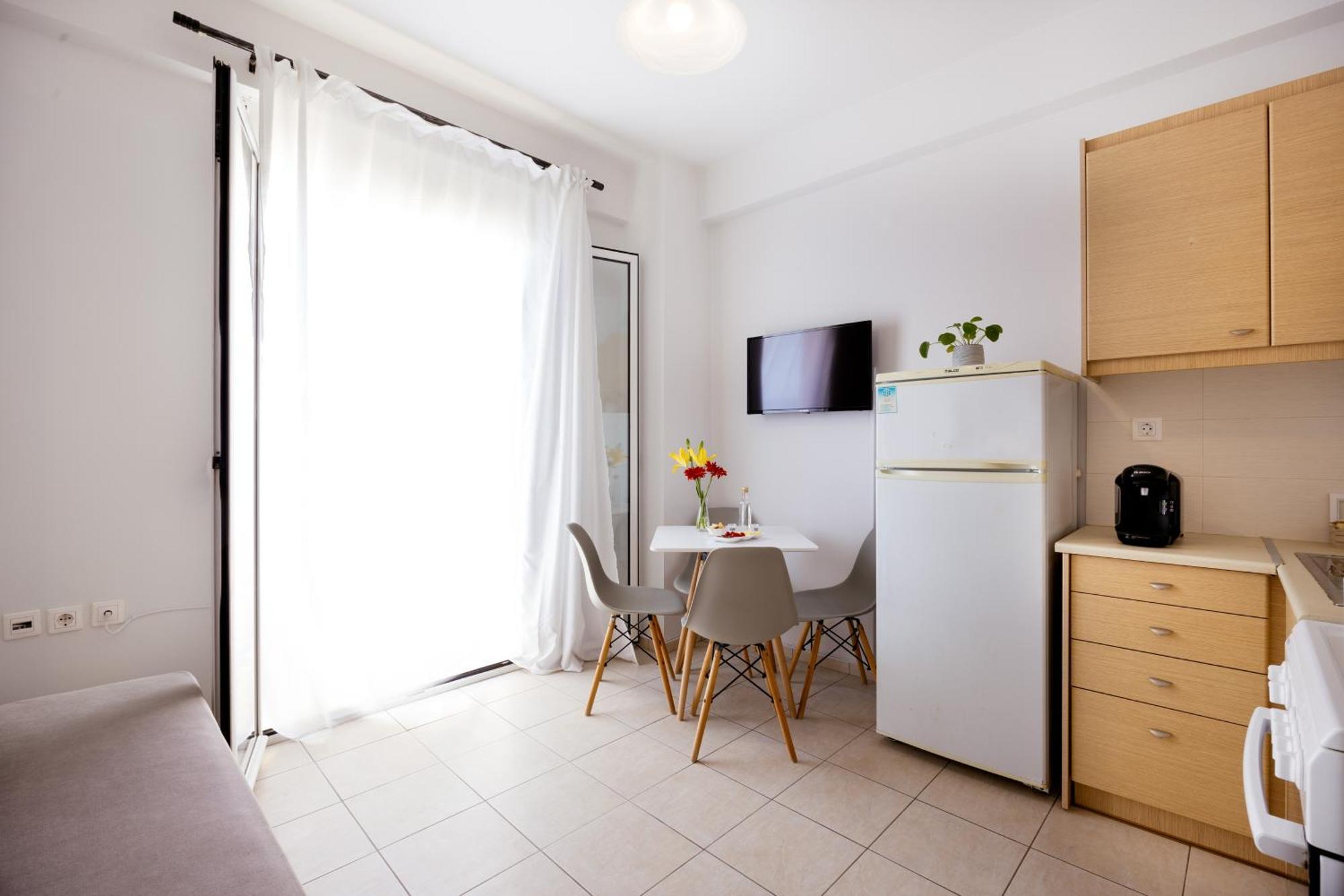 Seperi Sea & Sun Apartment Ретимно Екстериор снимка